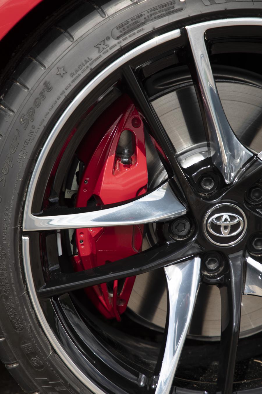 Колеса Toyota GR Supra (A90) 2019 года  (UK) (фото 63 из 91)